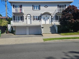 5562 Rue Jarry E.