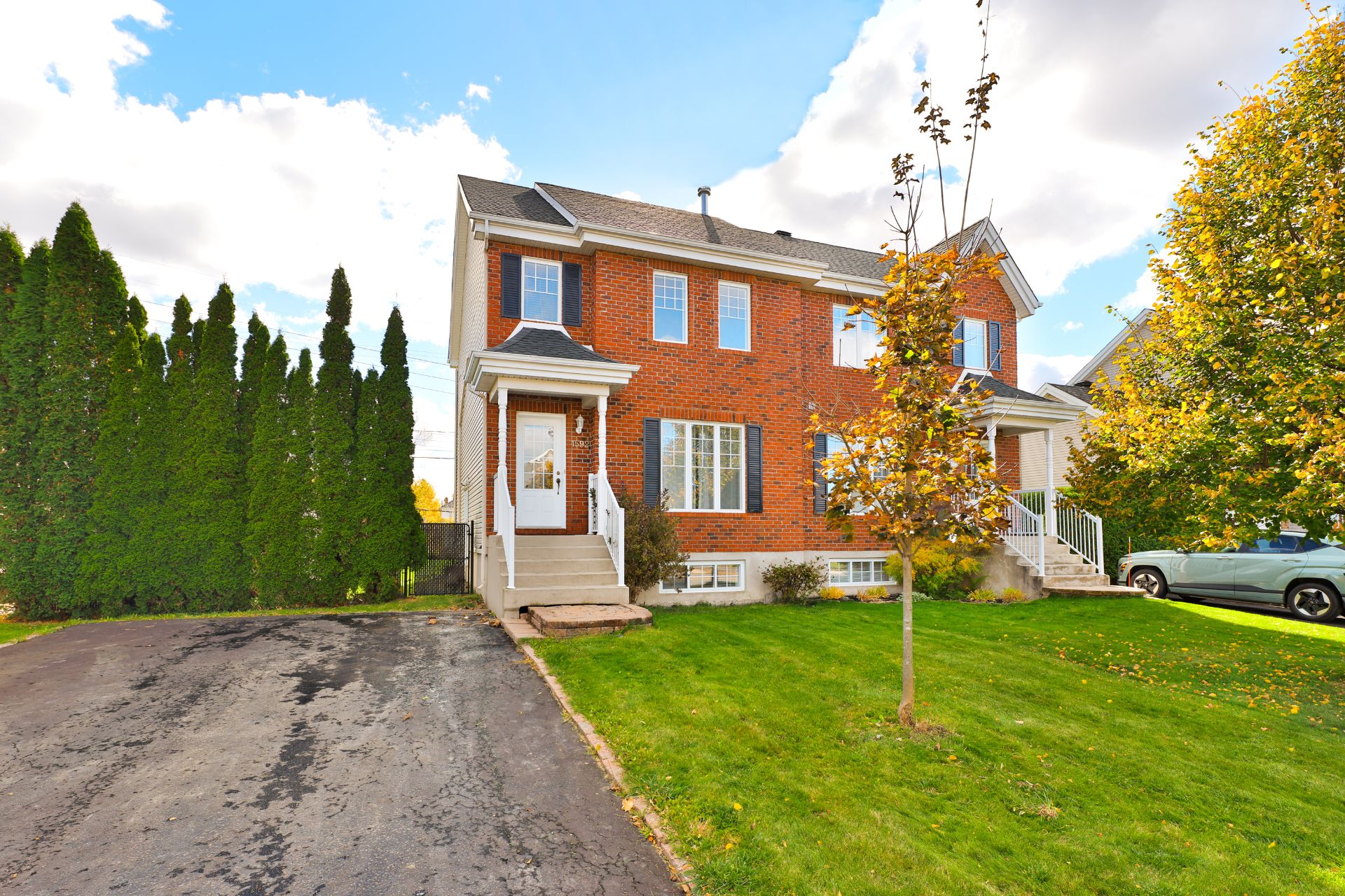 1592 Rue Michel-Laguë