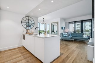 #406 - 200 Rue André-Prévost