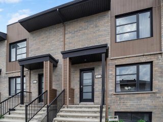 #4 - 162 Rue Marcel-Dostie