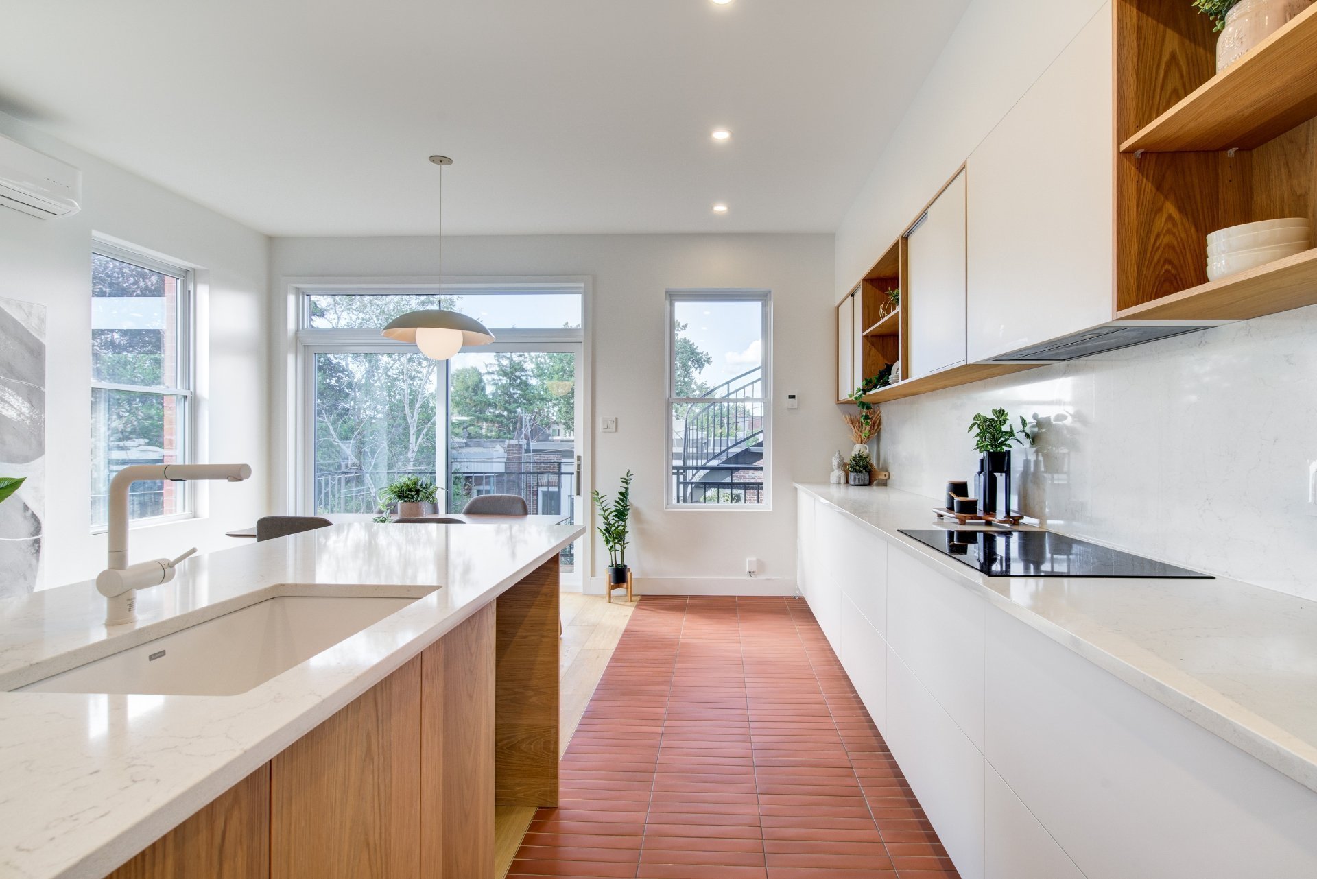 7201 Av. Henri-Julien