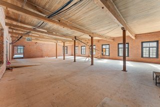 À construire