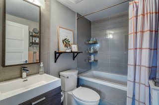 Ensuite bathroom