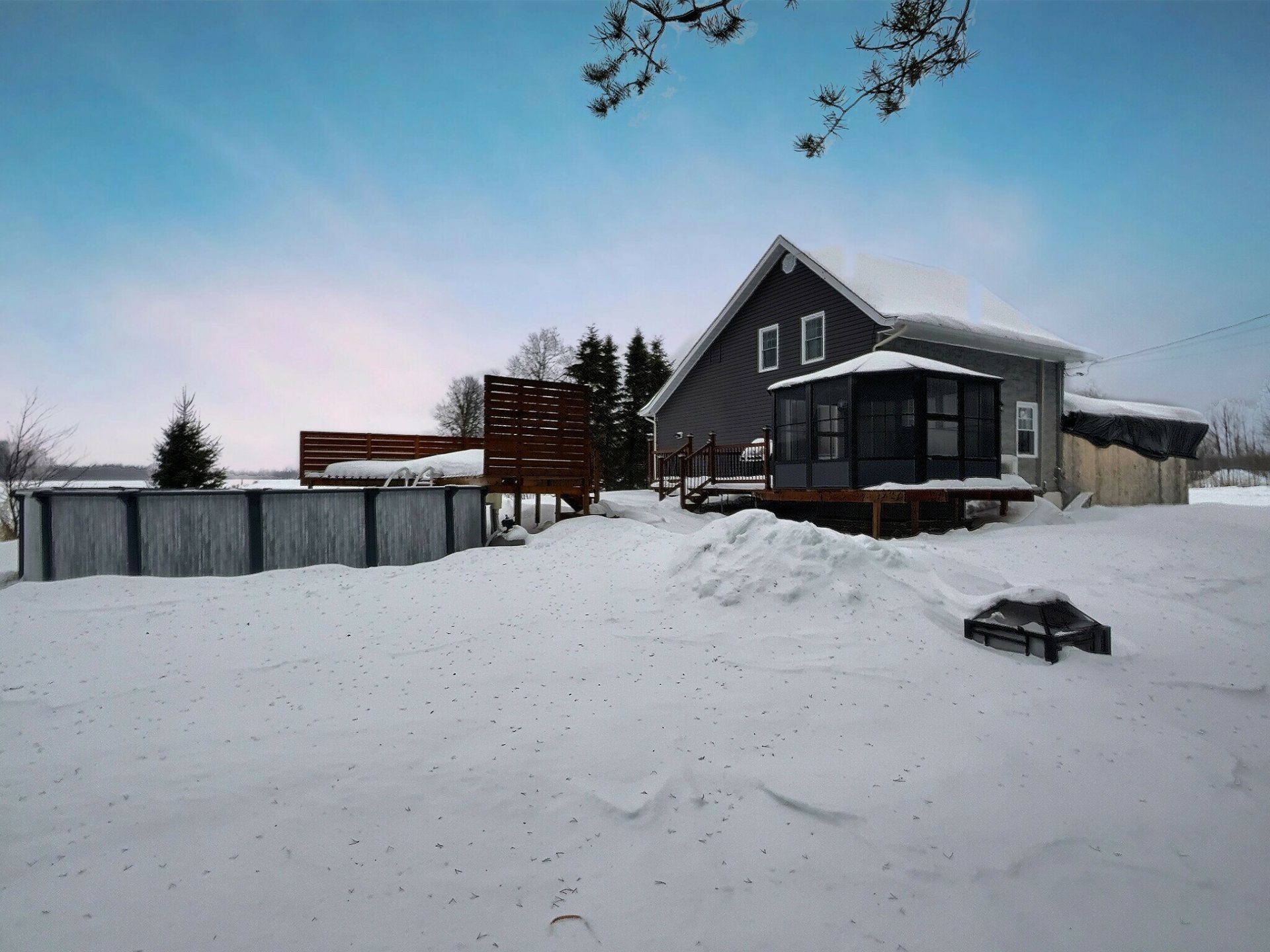 1025 8e-et-9e Rang E.