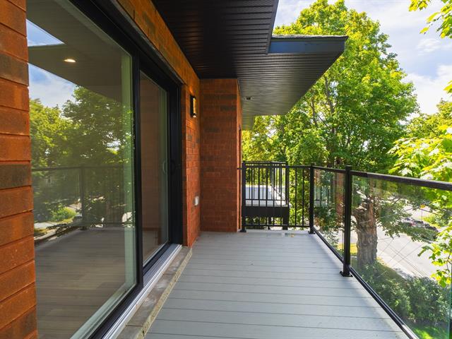 #102 - 959 Rue du Sud