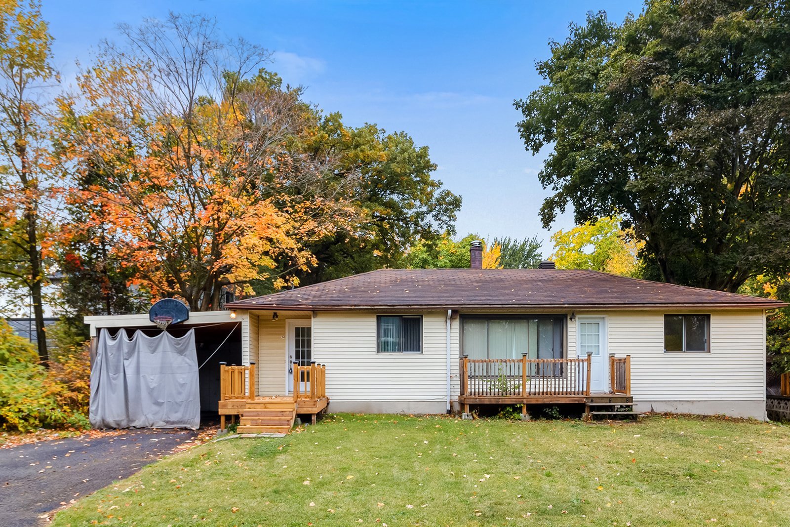 Property Image(s)