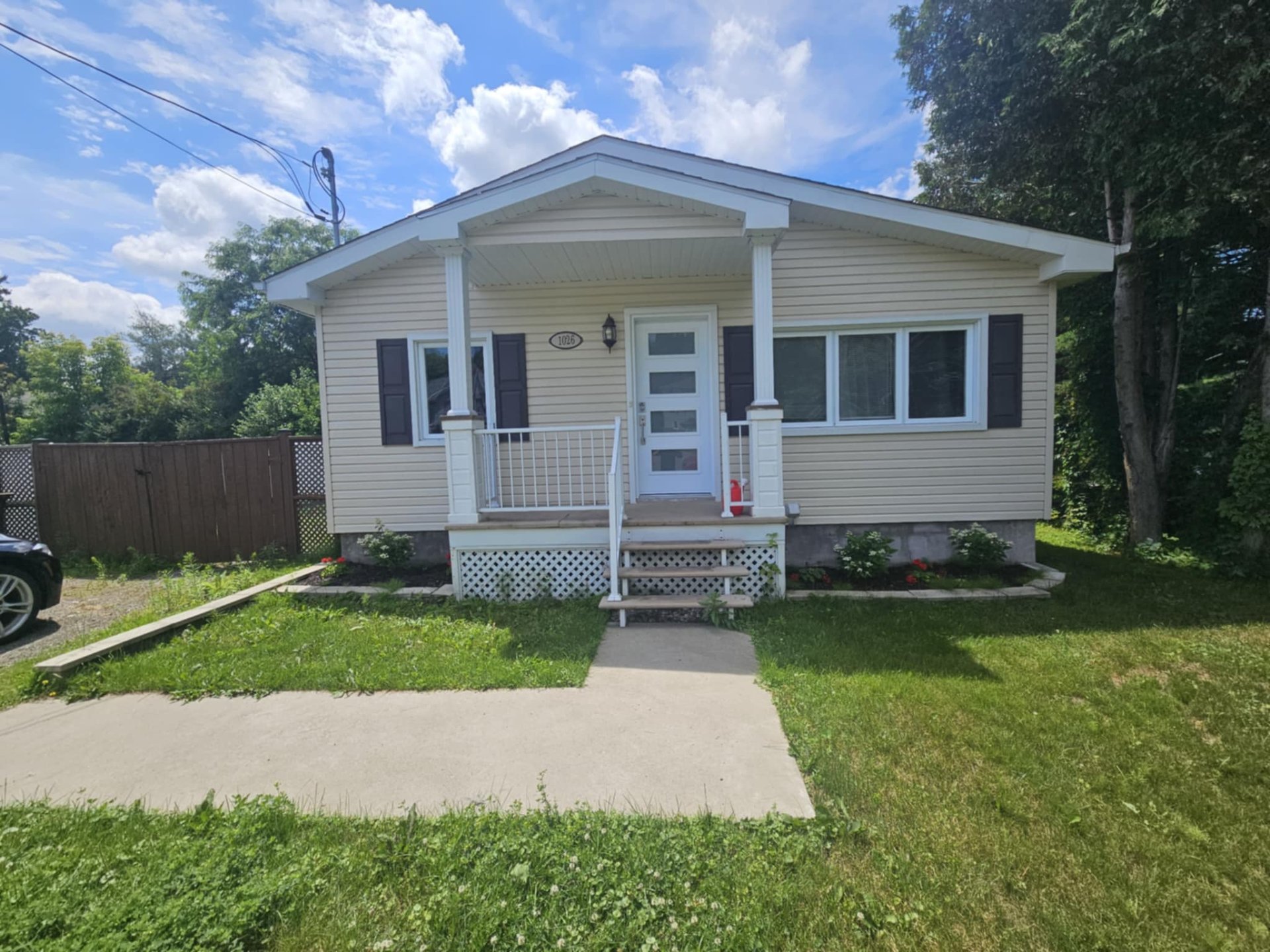  1026 Rue des Glaïeuls