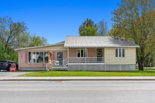 68 Rue Albert-Ferland