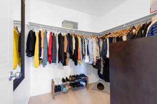 Walk-in closet