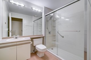 Ensuite bathroom