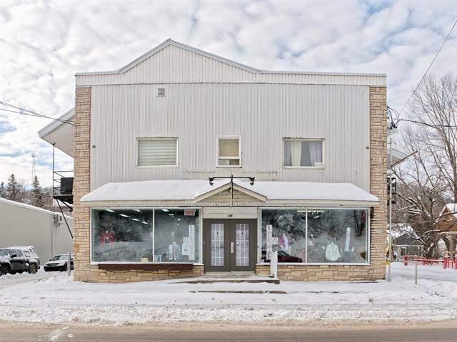 118 Rue St-Jacques N.