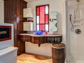 Salle de bains attenante à la CCP