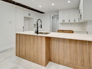 10592A Av. Vianney