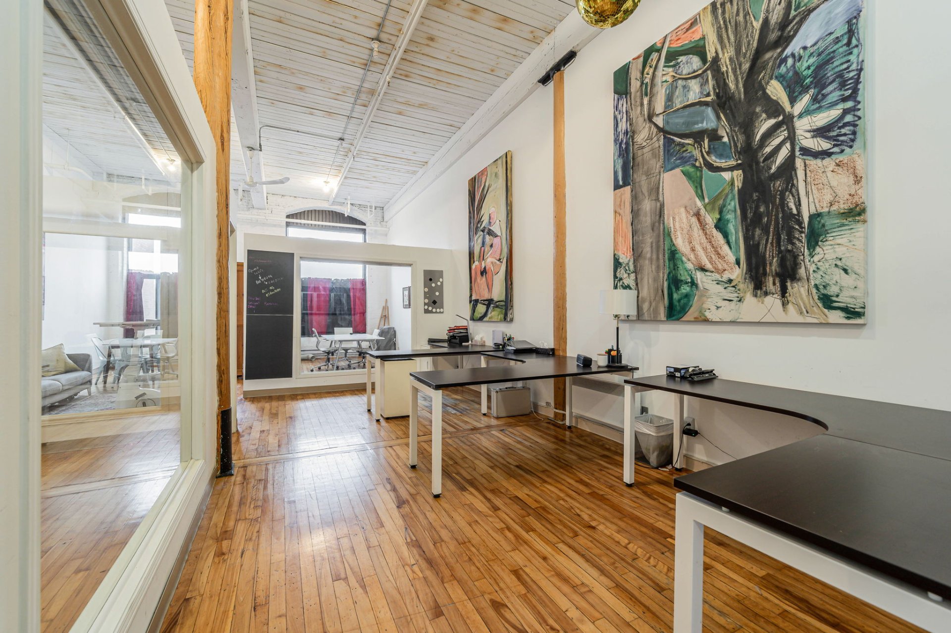 #210 - 4035 Rue St-Ambroise