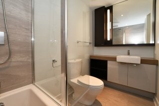 Salle de bains attenante à la CCP
