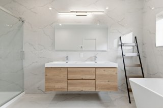 Salle de bains attenante à la CCP