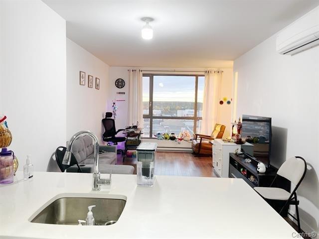 #602 - 6900 Boul. Newman