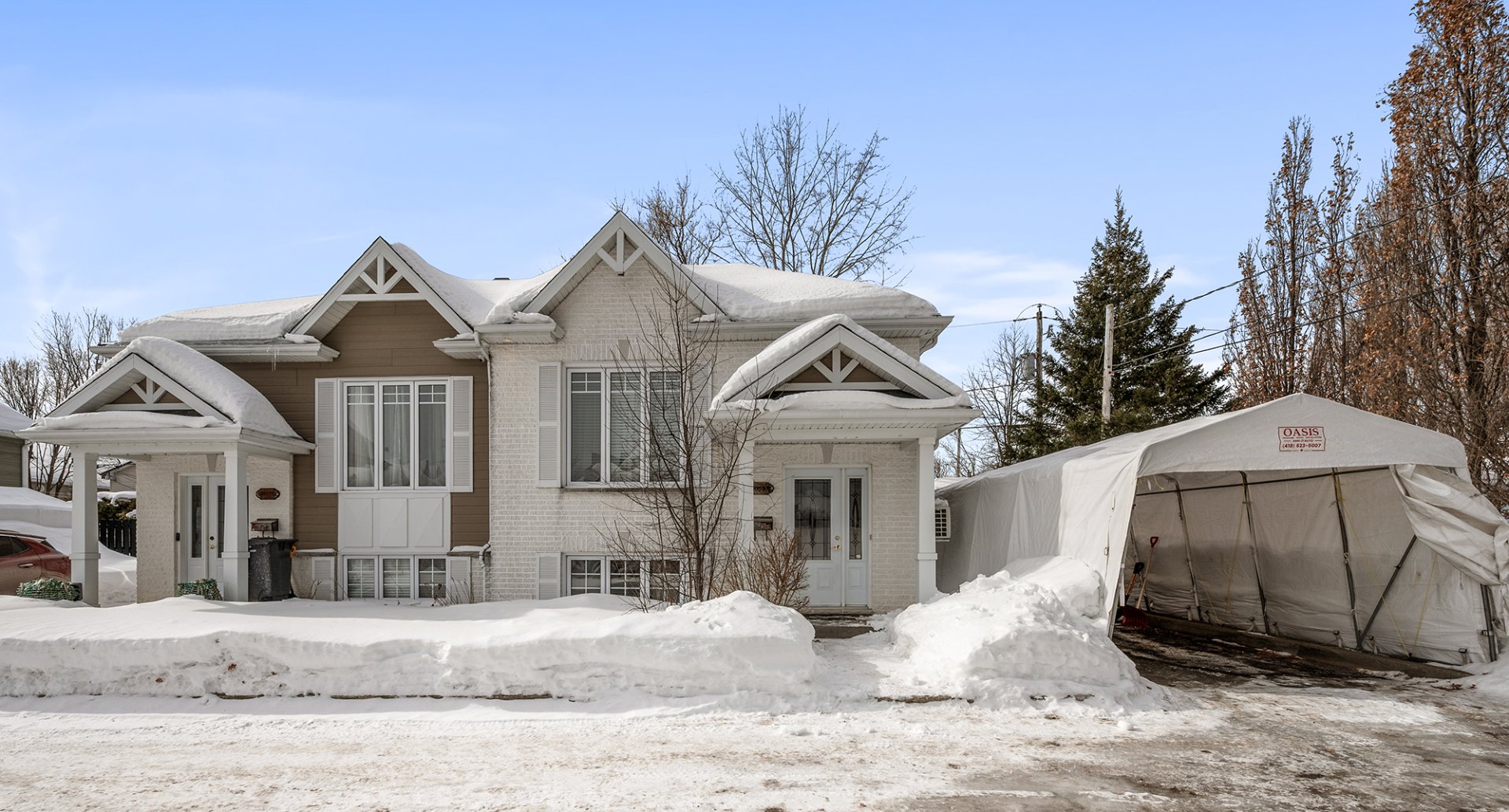  10577 Rue Élisabeth-II