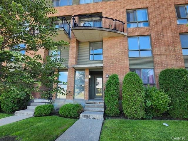 #202 - 2900 Rue Édouard-Montpetit