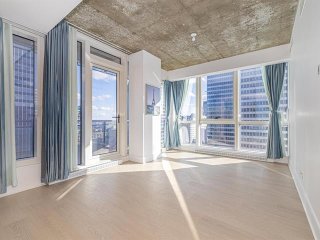 #2604 - 1188 Av. Union