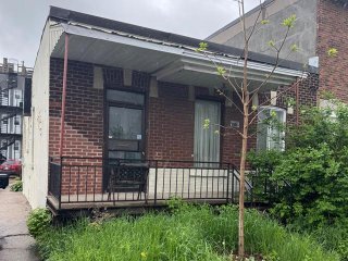 8116 Rue Durocher
