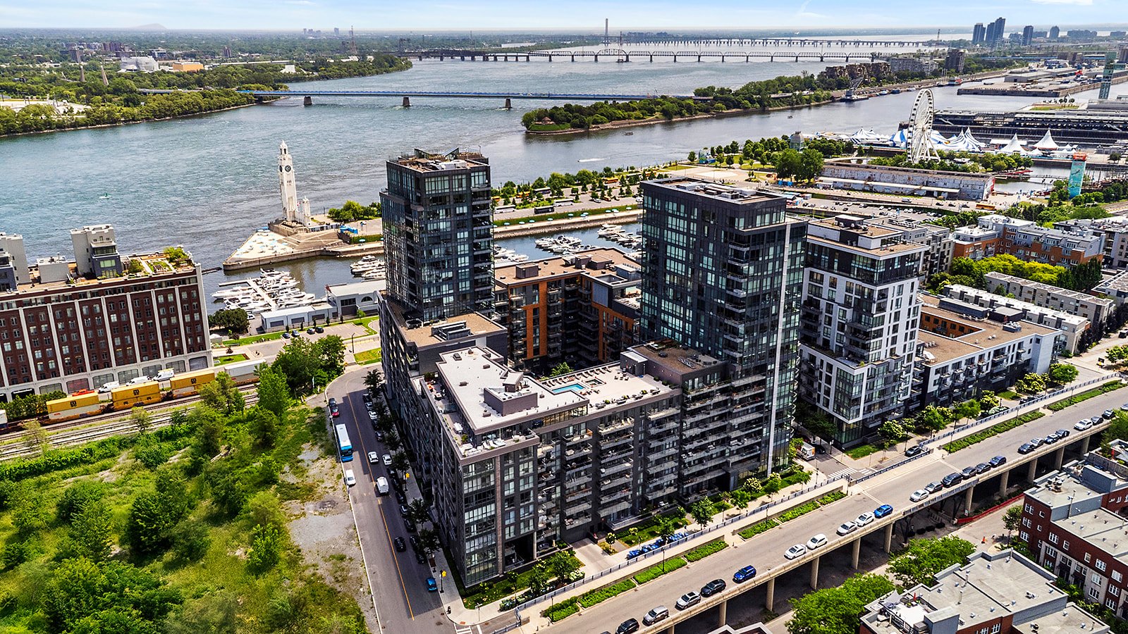 Joelle Bitar / #19785931