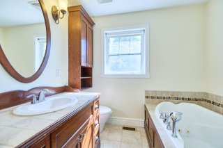 Ensuite bathroom