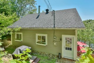 1395 Rue Deroy