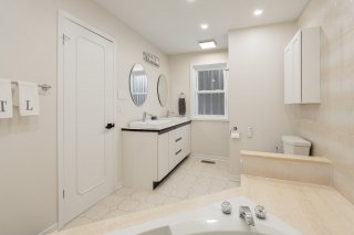 Salle de bains attenante à la CCP