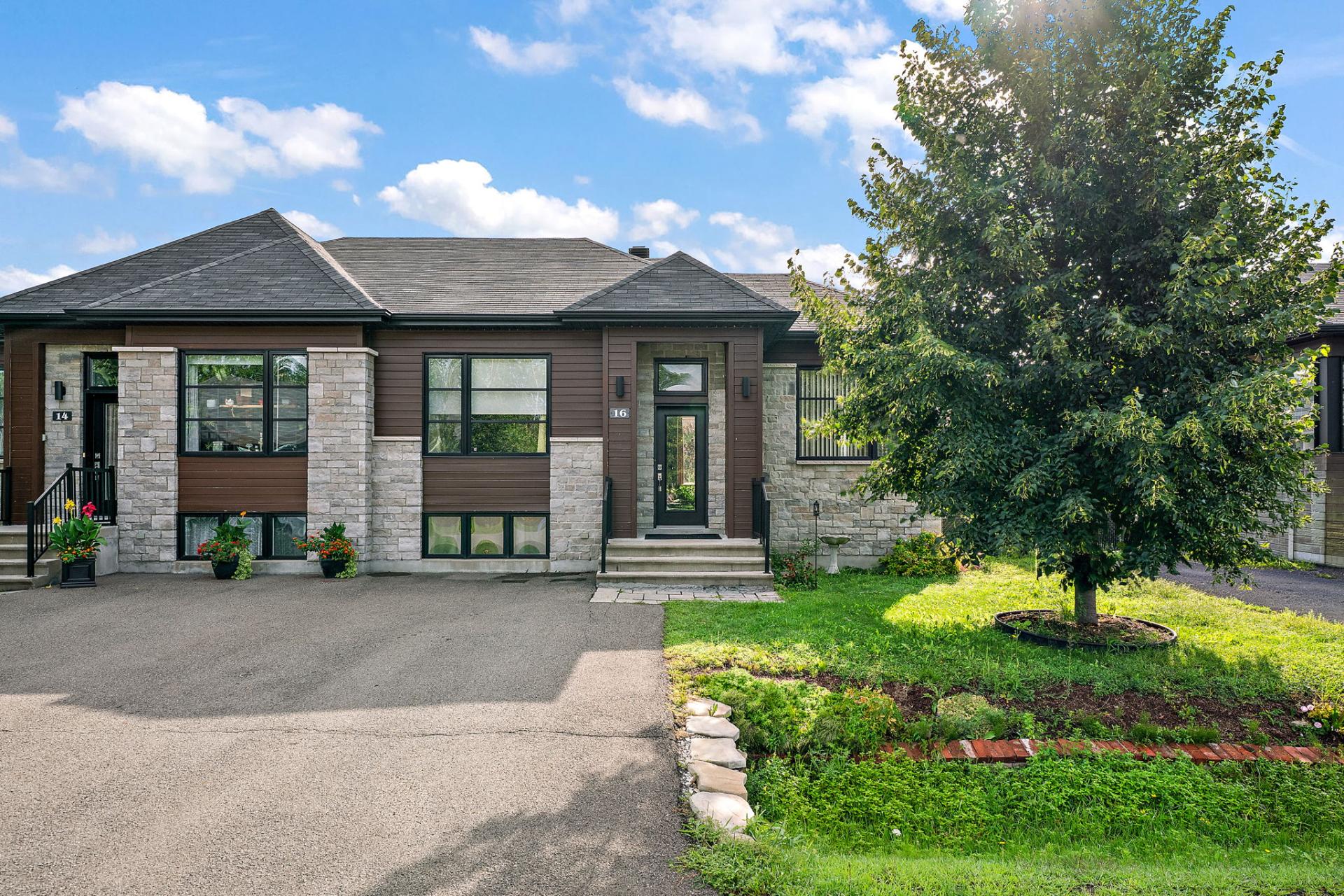 16 Rue Hector-Trudel