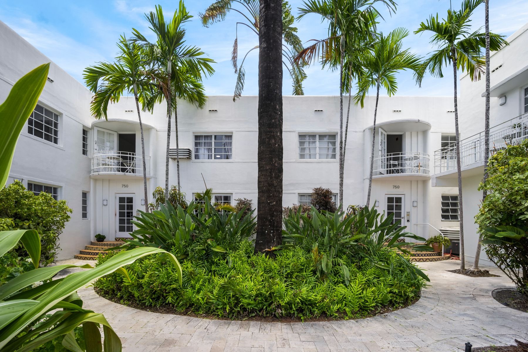 #6 - 750 Española way, Miami, FL