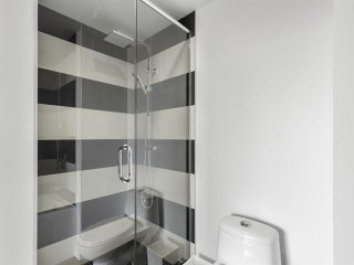 Ensuite bathroom