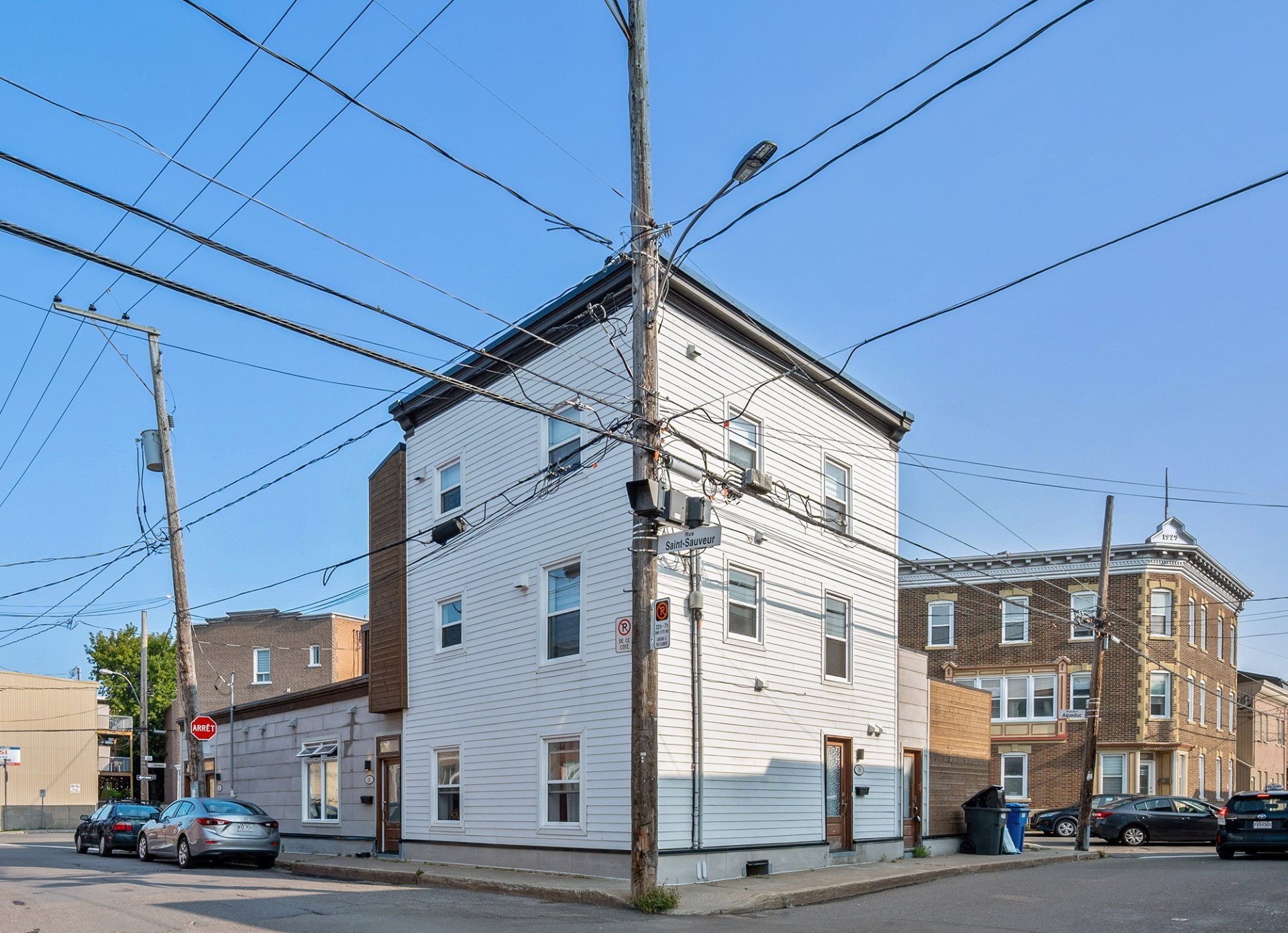 383 Rue St-Sauveur