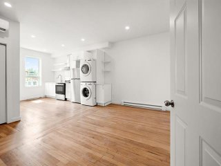 6254A Rue Cartier