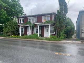 256 Rue Notre-Dame