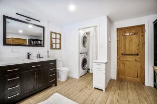 Salle de bains attenante à la CCP