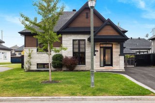 13660Z Rue Émile-Nelligan — photo 2