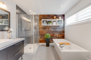 Salle de bains attenante à la CCP