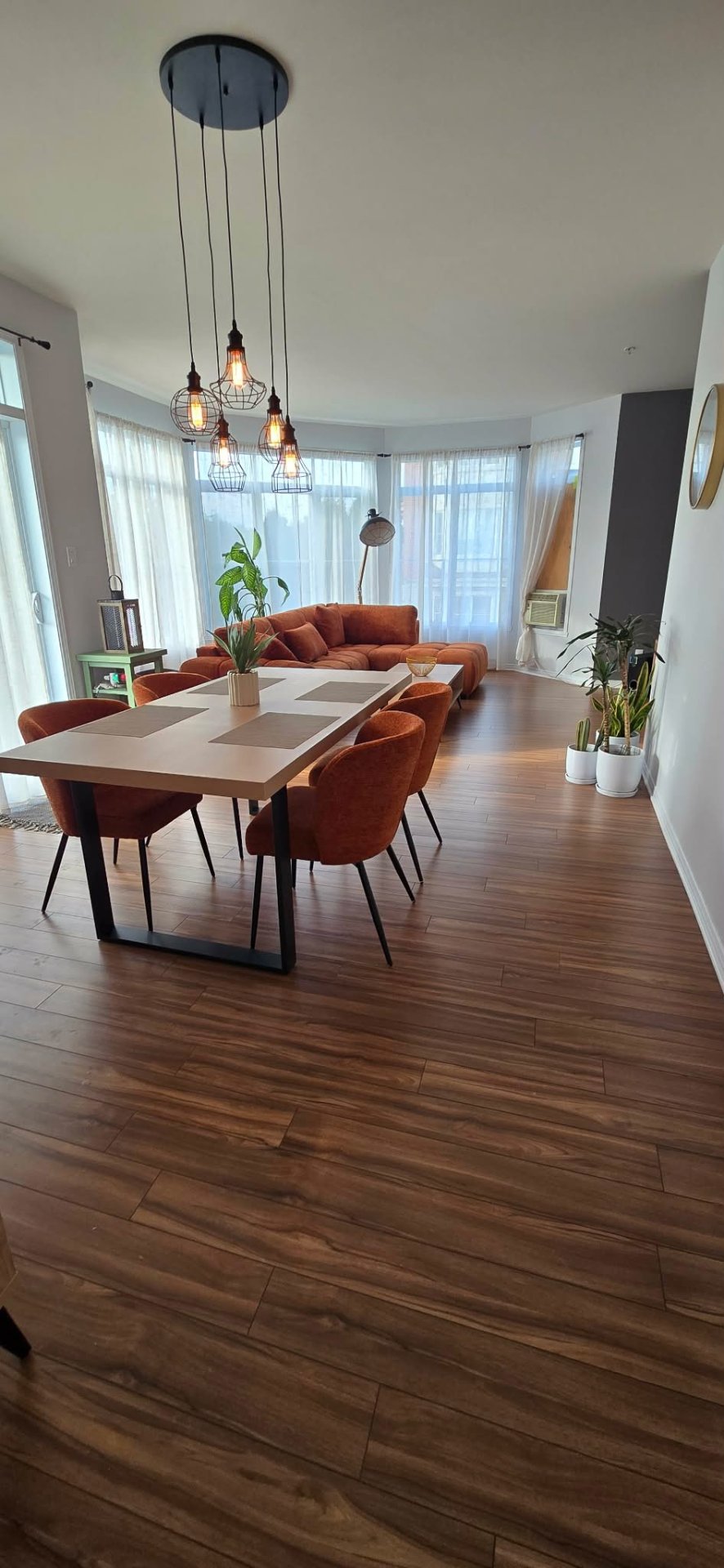 #107 - 2525 Av. de la Gare