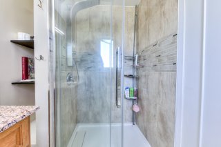 Salle de bains attenante à la CCP