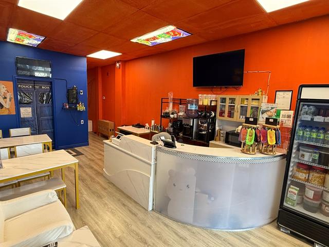 2220 Av. Dollard