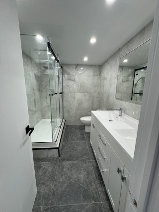 Salle de bains attenante à la CCP