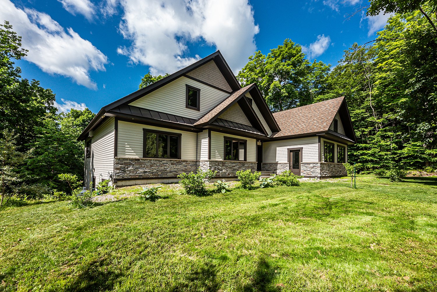 4451 Ch. du Lac-Gratten