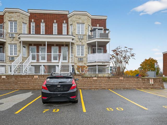 #2 - 821 Boul. de la Cité