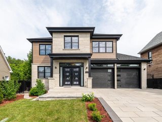 345 Av. des Bouleaux