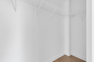 Walk-in closet