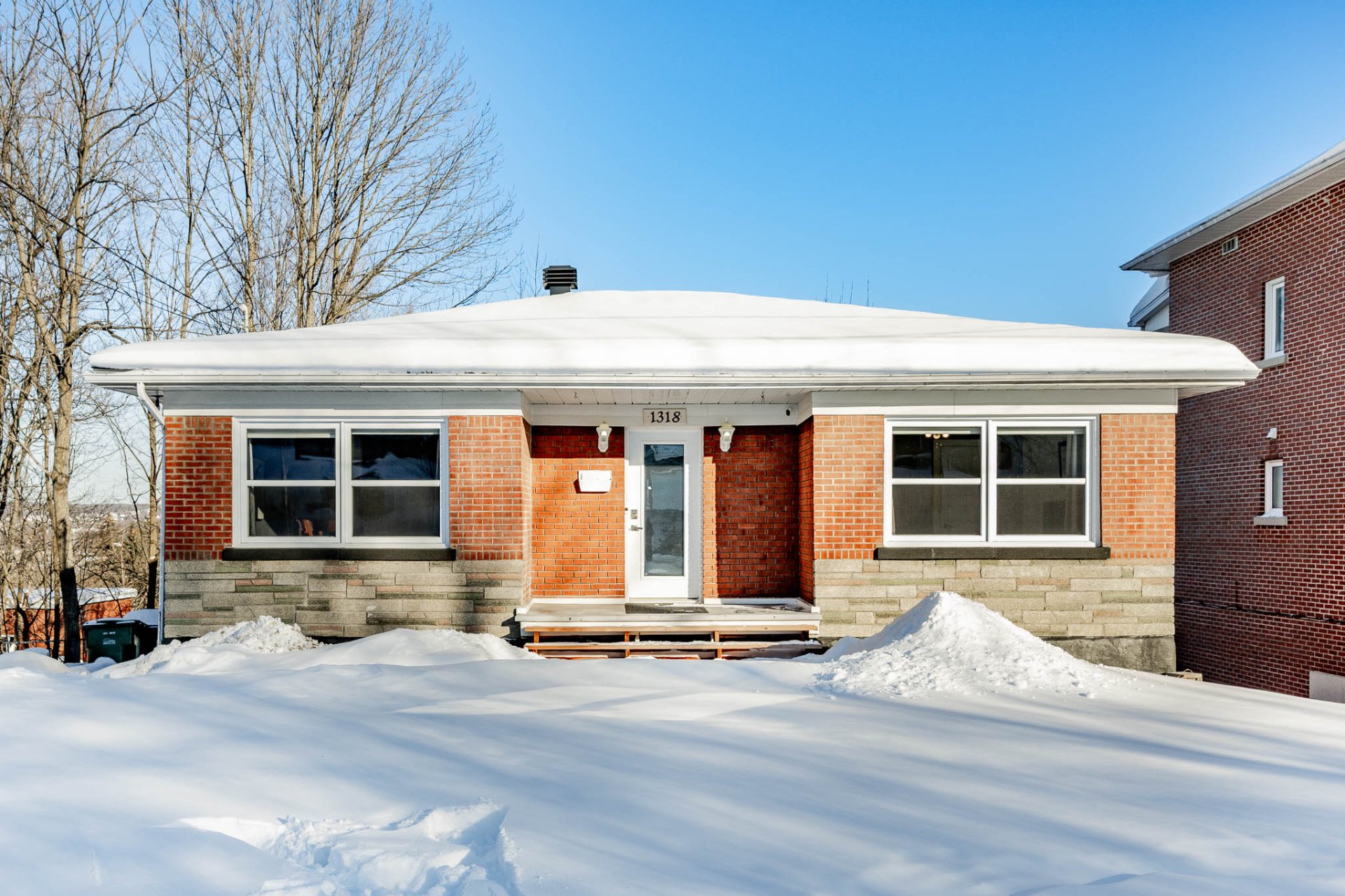 1318 Rue Adélard-Collette