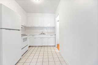 #208-2300 Rue St Mathieu Montréal (Ville-Marie)