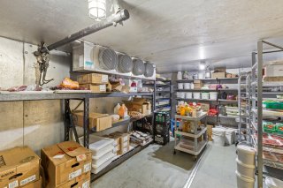 Commerce