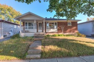 2625 Rue Nelson